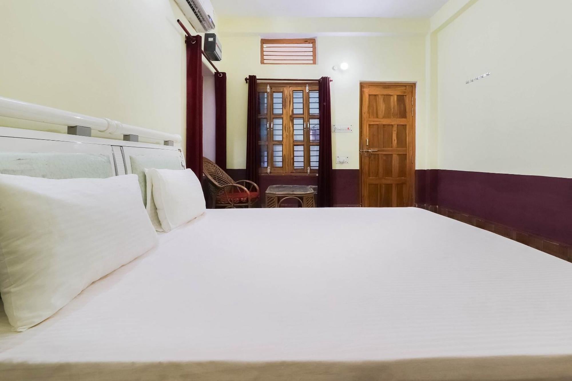 Hotel O Jyotish House Ayodhya Eksteriør billede